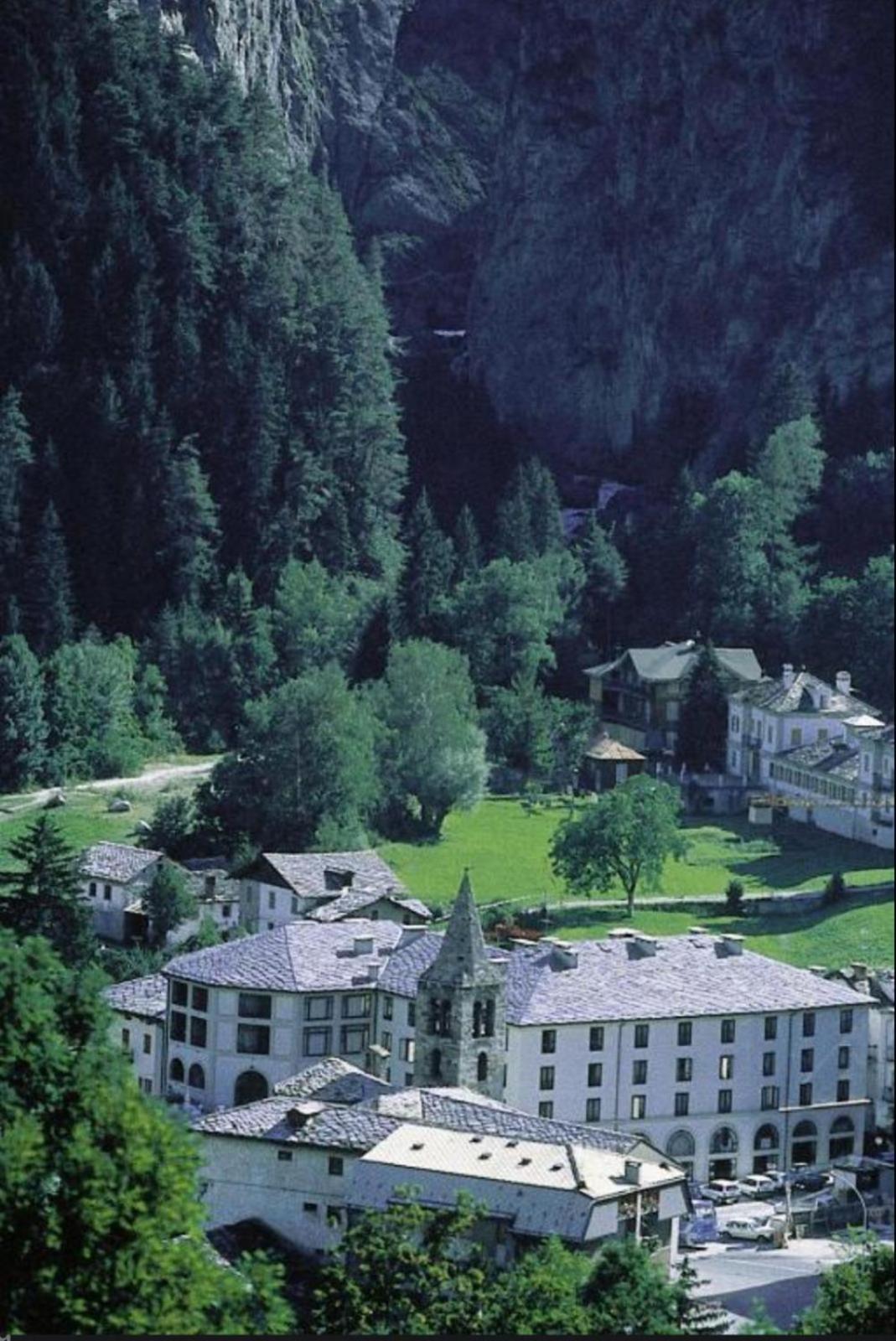 Universo Room 213 Pre-Saint-Didier Exterior photo